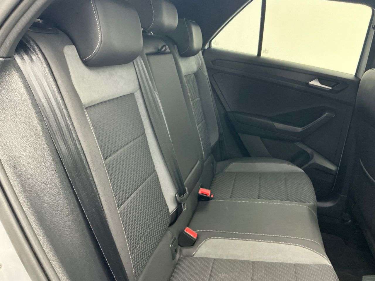 2020 VOLKSWAGEN T-ROC 2020 VOLKSWAGEN T-ROC