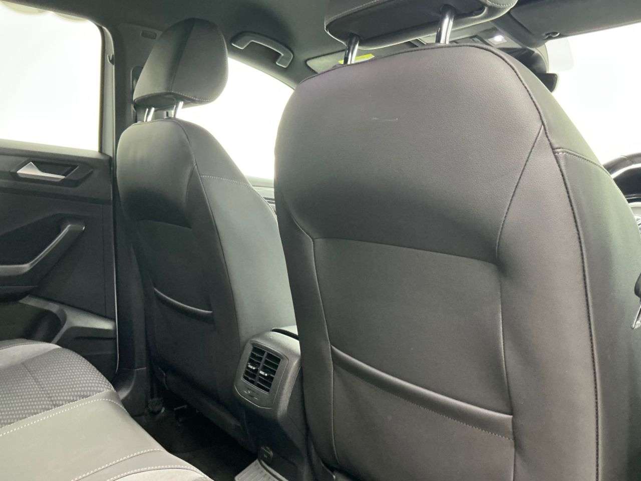 2020 VOLKSWAGEN T-ROC 2020 VOLKSWAGEN T-ROC