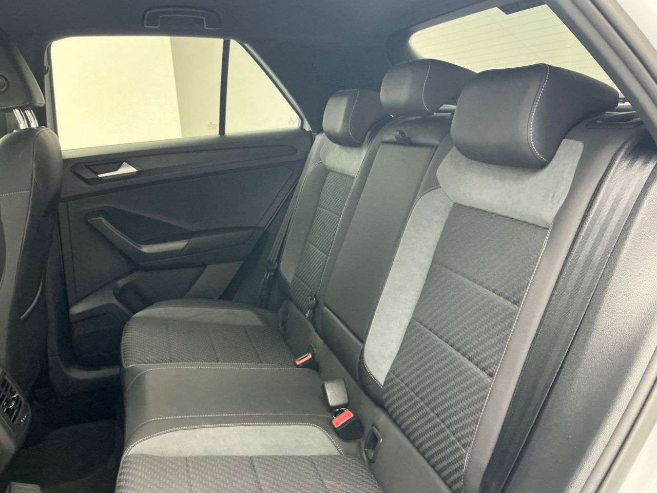 2020 VOLKSWAGEN T-ROC 2020 VOLKSWAGEN T-ROC