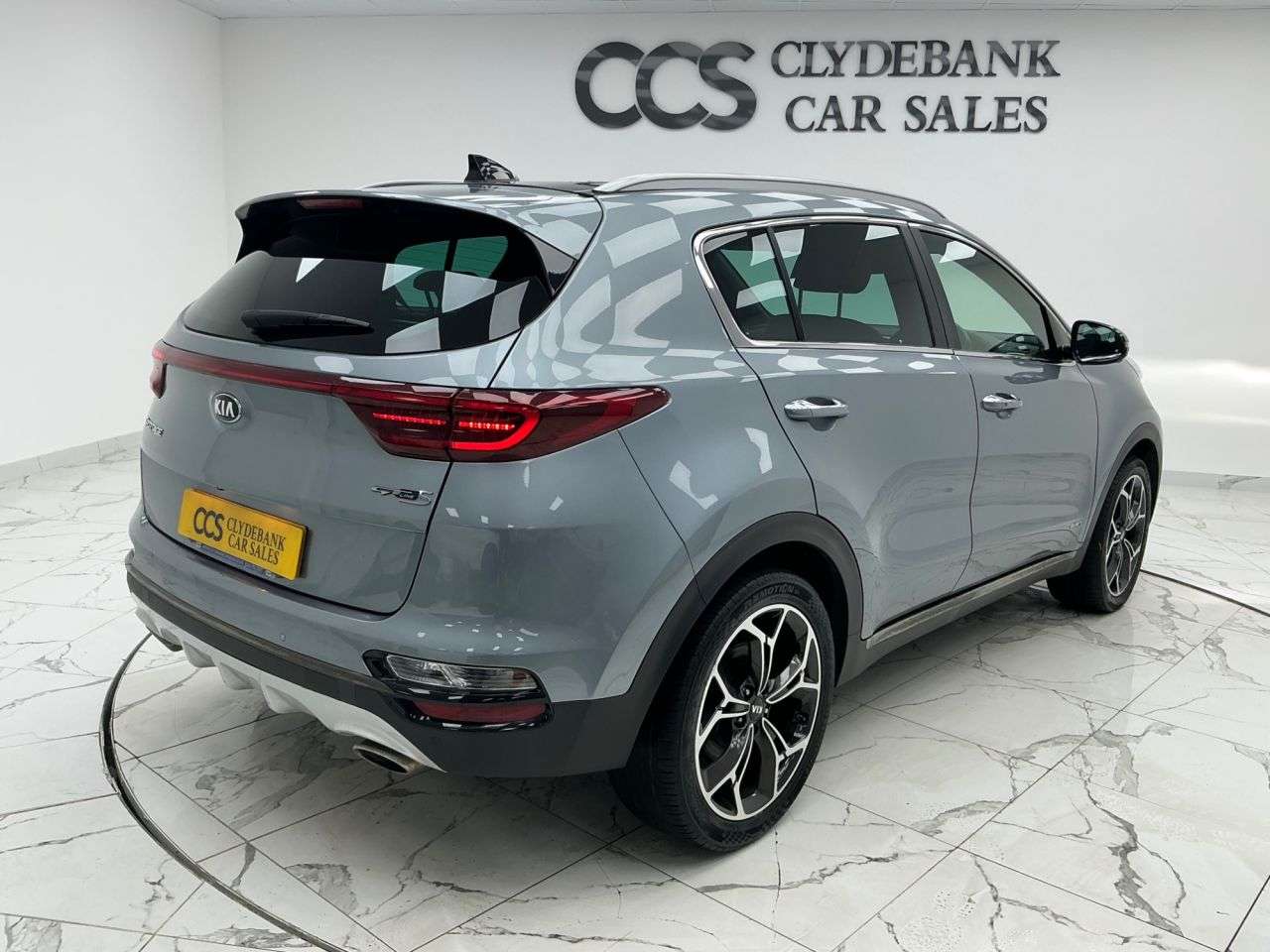 A 2019 KIA SPORTAGE 1.6 T-GDi GT-Line S SUV 5dr Petrol DCT AWD Euro 6 (s/s) (174 bhp) Service H A 2019 KIA SPORTAGE 1.6 T-GDi GT-Line S SUV 5dr Petrol DCT AWD Euro 6 (s/s) (174 bhp) Service H