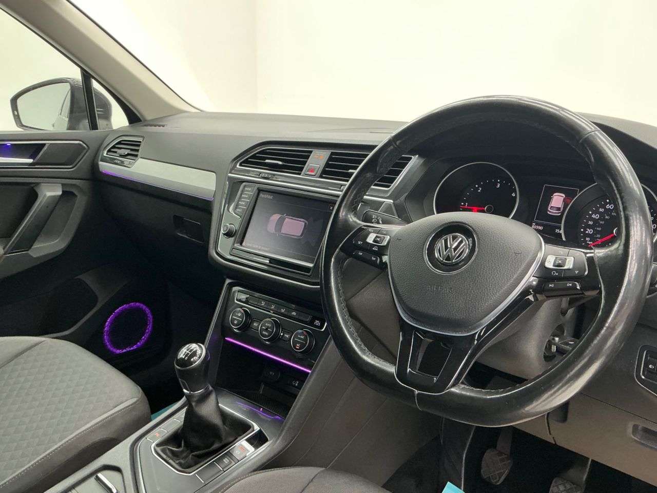 2017 VOLKSWAGEN TIGUAN 2017 VOLKSWAGEN TIGUAN