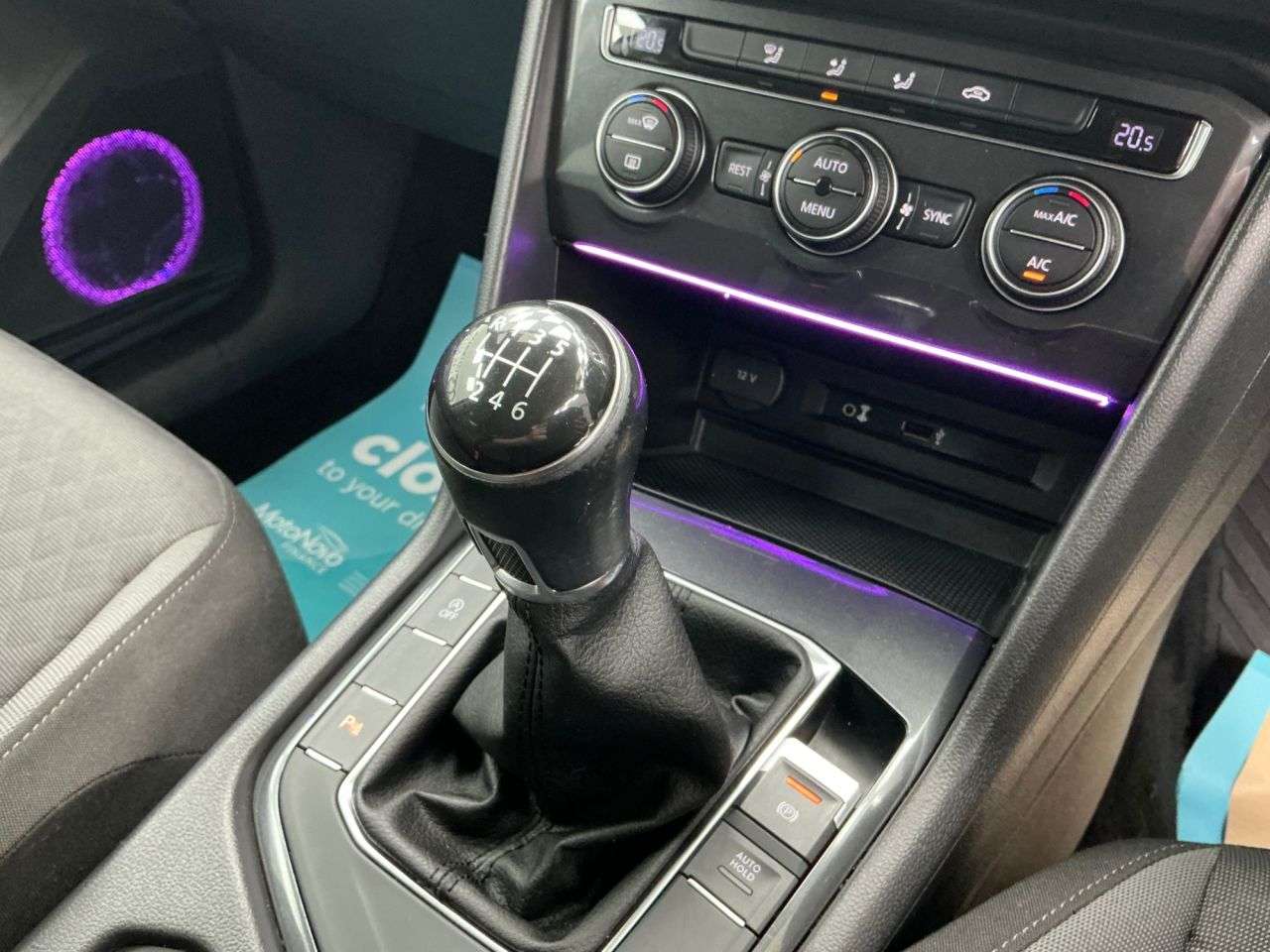 2017 VOLKSWAGEN TIGUAN 2017 VOLKSWAGEN TIGUAN
