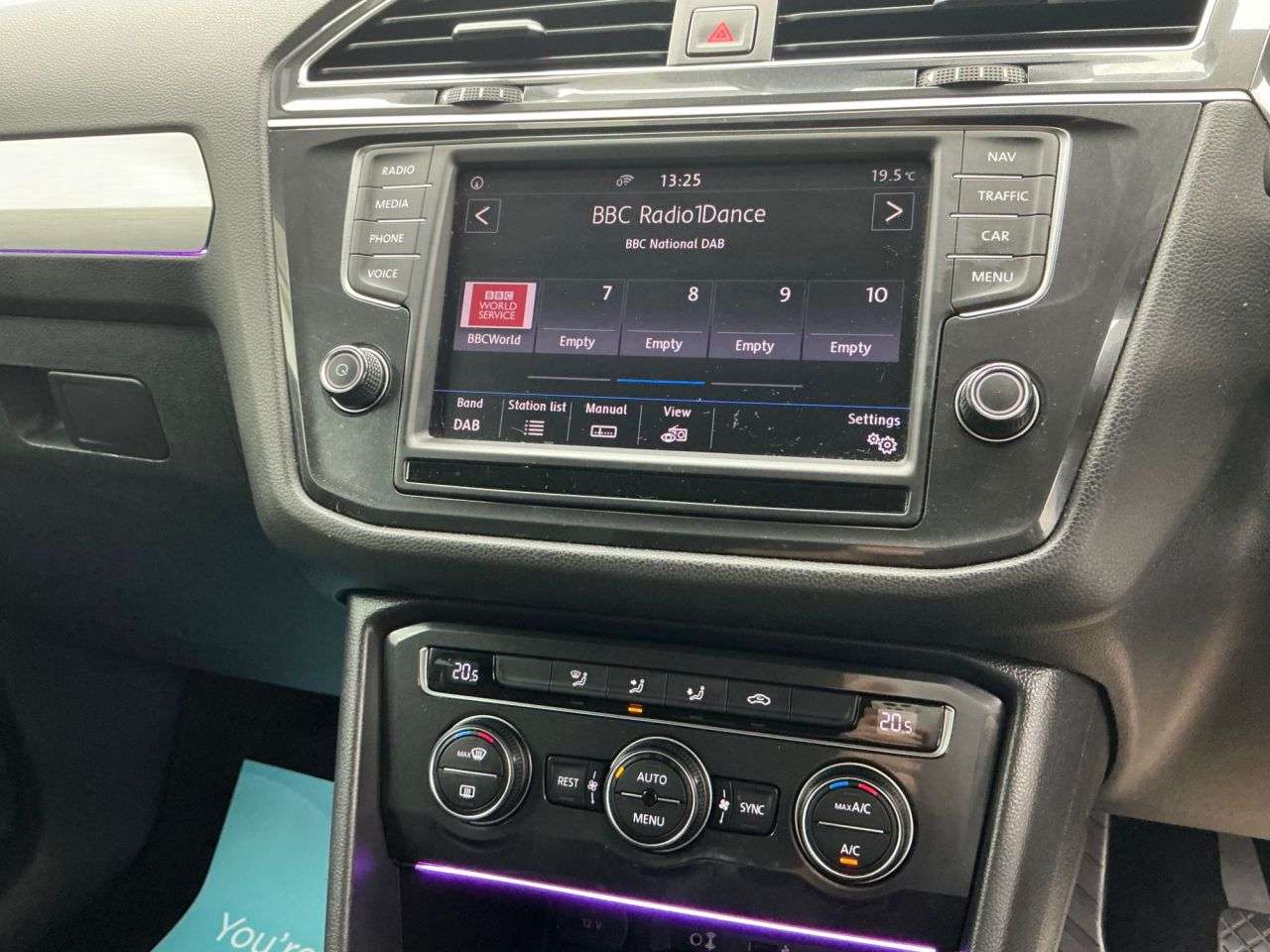 2017 VOLKSWAGEN TIGUAN 2017 VOLKSWAGEN TIGUAN