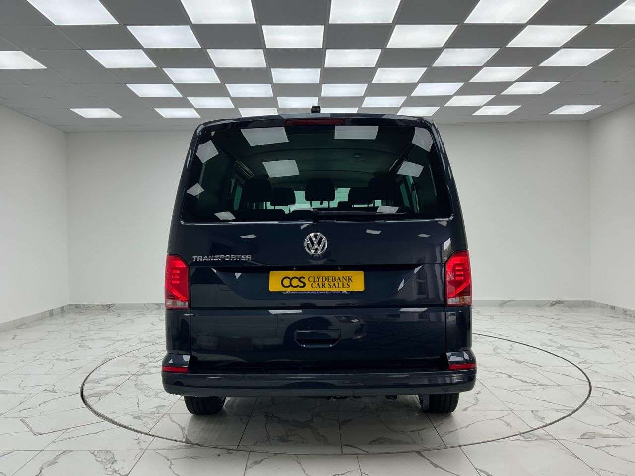 A 2022 VOLKSWAGEN TRANSPORTER 2.0 TDI T30 Highline Kombi Double Cab 5dr Diesel Manual FWD SWB Euro 6 (s/s A 2022 VOLKSWAGEN TRANSPORTER 2.0 TDI T30 Highline Kombi Double Cab 5dr Diesel Manual FWD SWB Euro 6 (s/s