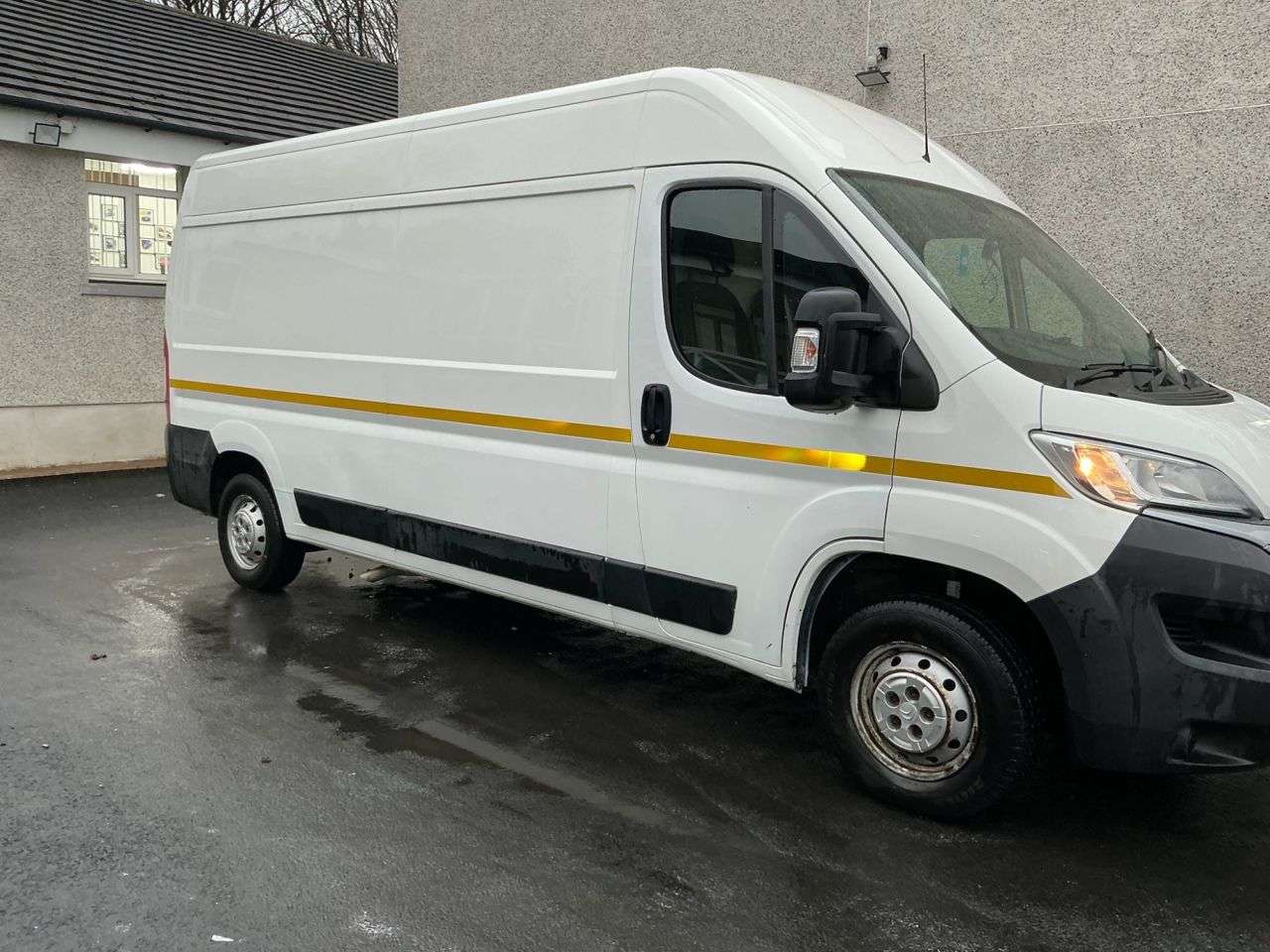 A 2019 CITROEN RELAY 2.2 BlueHDi 35 Enterprise Panel Van 5dr Diesel Manual L3 High Roof Euro 6 ( A 2019 CITROEN RELAY 2.2 BlueHDi 35 Enterprise Panel Van 5dr Diesel Manual L3 High Roof Euro 6 (
