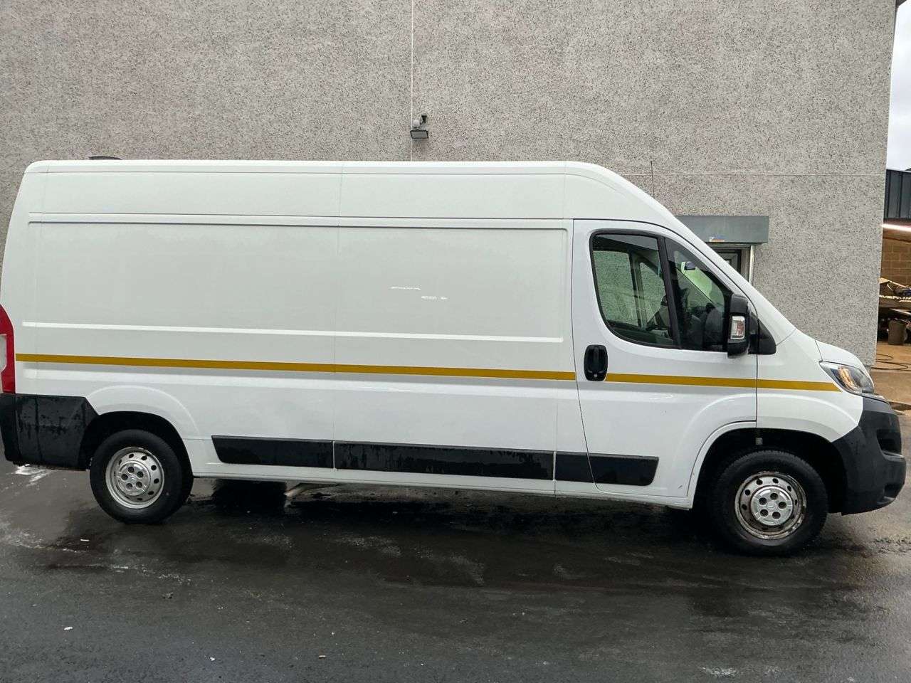 A 2019 CITROEN RELAY 2.2 BlueHDi 35 Enterprise Panel Van 5dr Diesel Manual L3 High Roof Euro 6 ( A 2019 CITROEN RELAY 2.2 BlueHDi 35 Enterprise Panel Van 5dr Diesel Manual L3 High Roof Euro 6 (