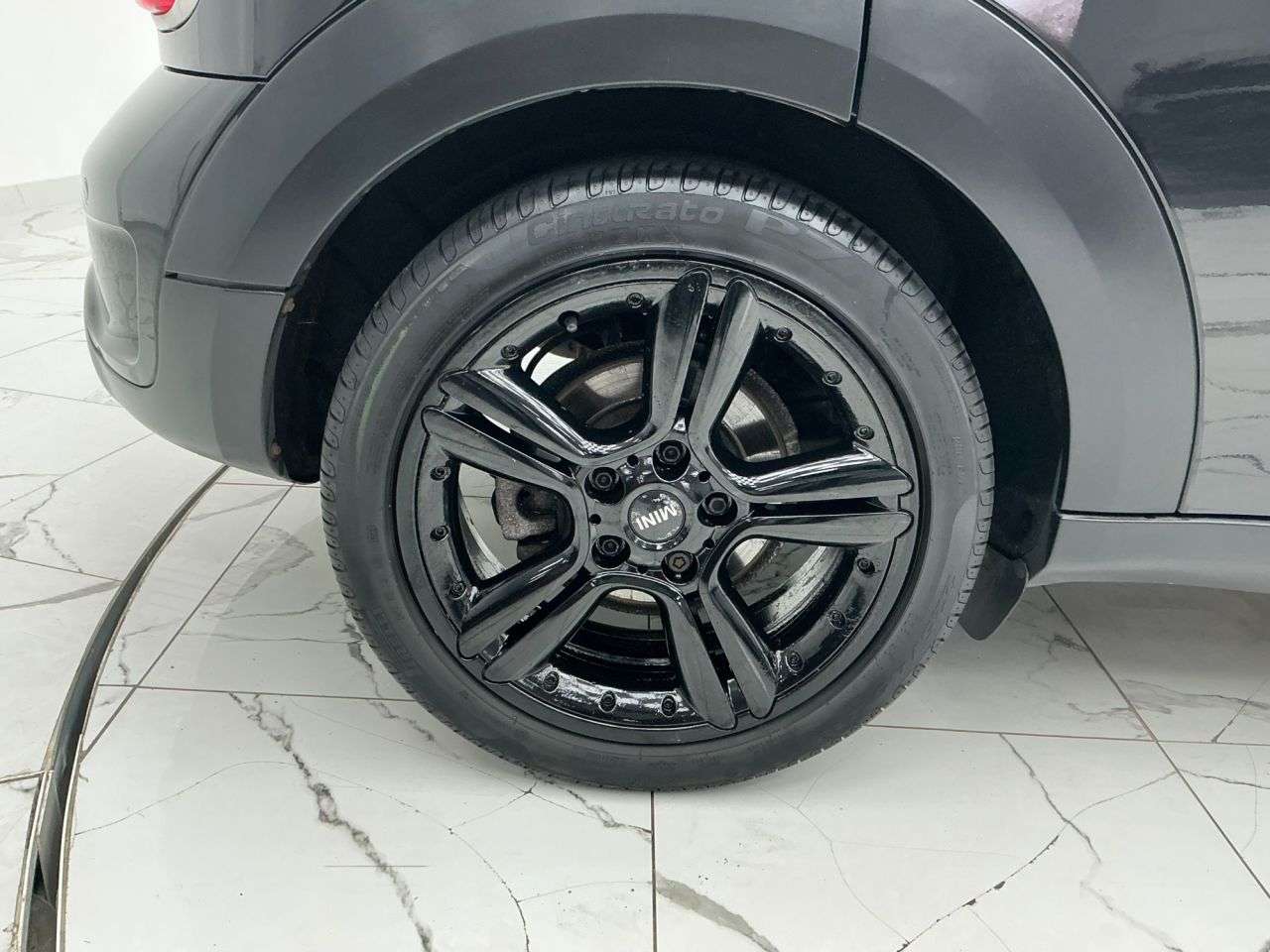2011 MINI COUNTRYMAN 2011 MINI COUNTRYMAN
