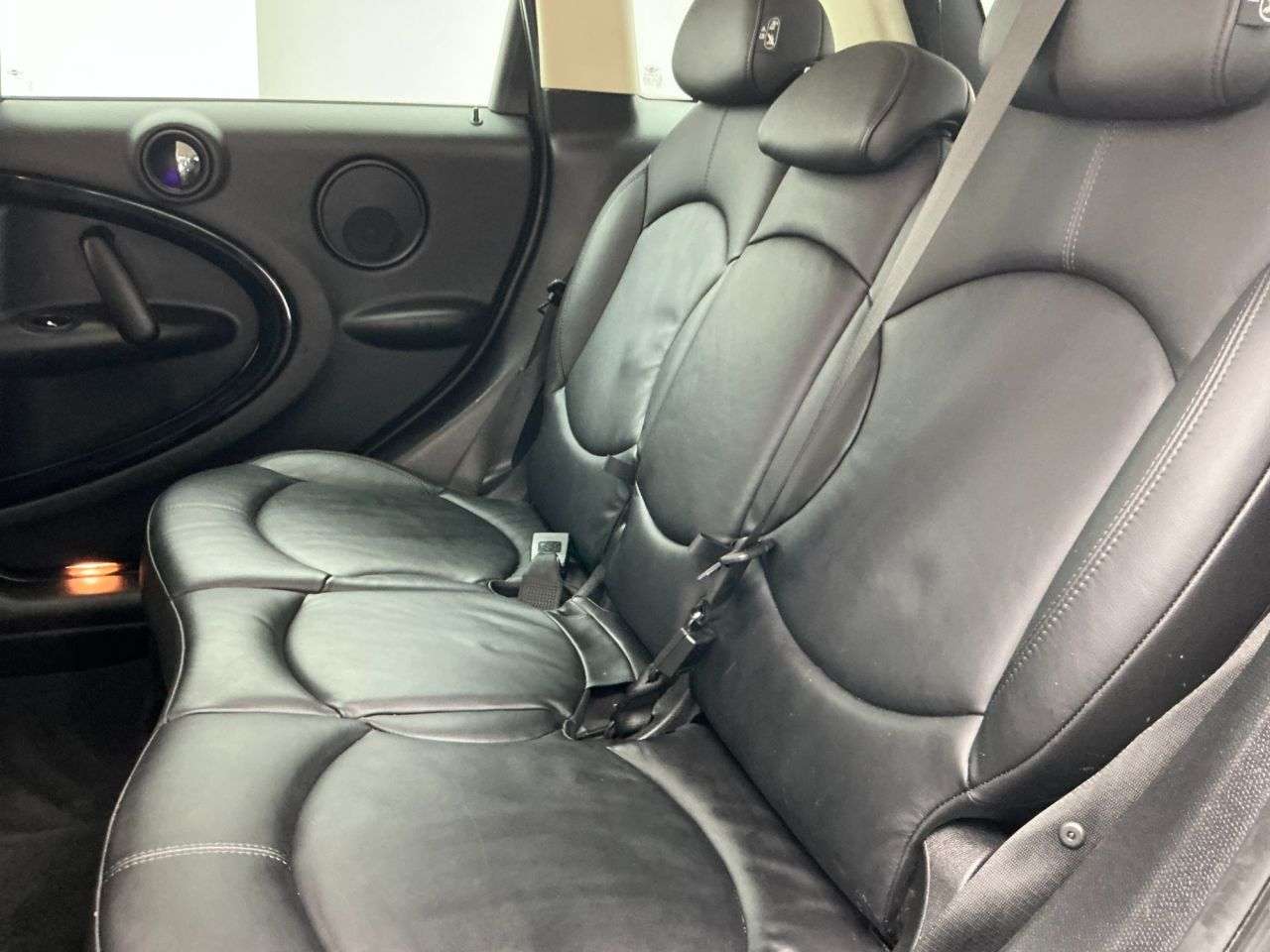 2011 MINI COUNTRYMAN 2011 MINI COUNTRYMAN