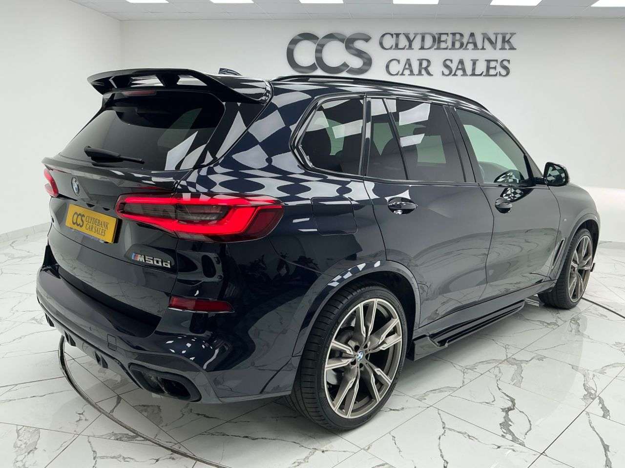 A 2018 BMW X5 3.0 M50d SUV 5dr Diesel Auto xDrive Euro 6 (s/s) (400 ps) BMW Technology Pa A 2018 BMW X5 3.0 M50d SUV 5dr Diesel Auto xDrive Euro 6 (s/s) (400 ps) BMW Technology Pa