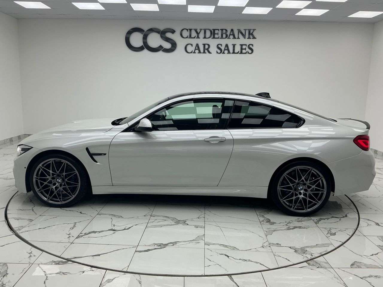 2019 BMW M4 2019 BMW M4