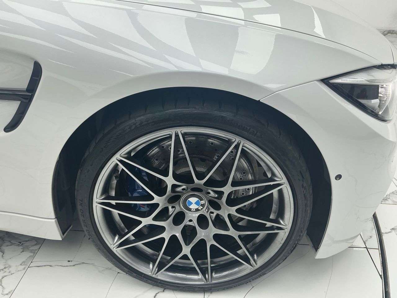 2019 BMW M4 2019 BMW M4