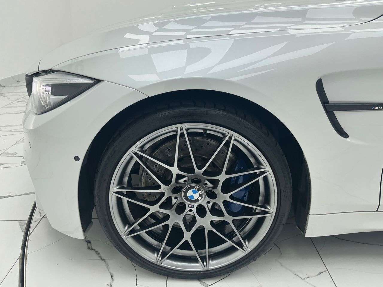 2019 BMW M4 2019 BMW M4