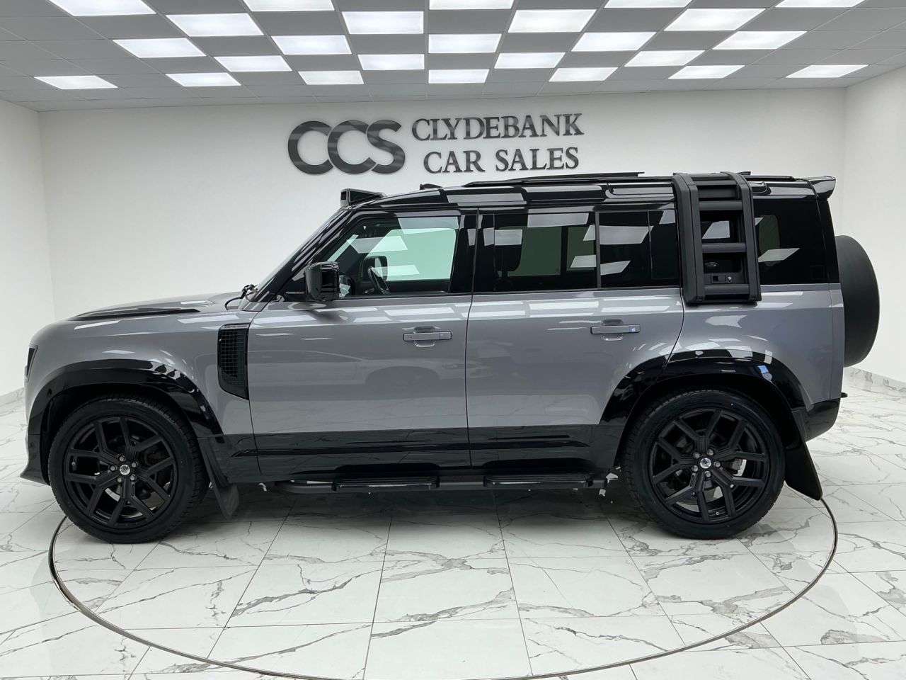 2022 LAND ROVER DEFENDER 110 2022 LAND ROVER DEFENDER 110