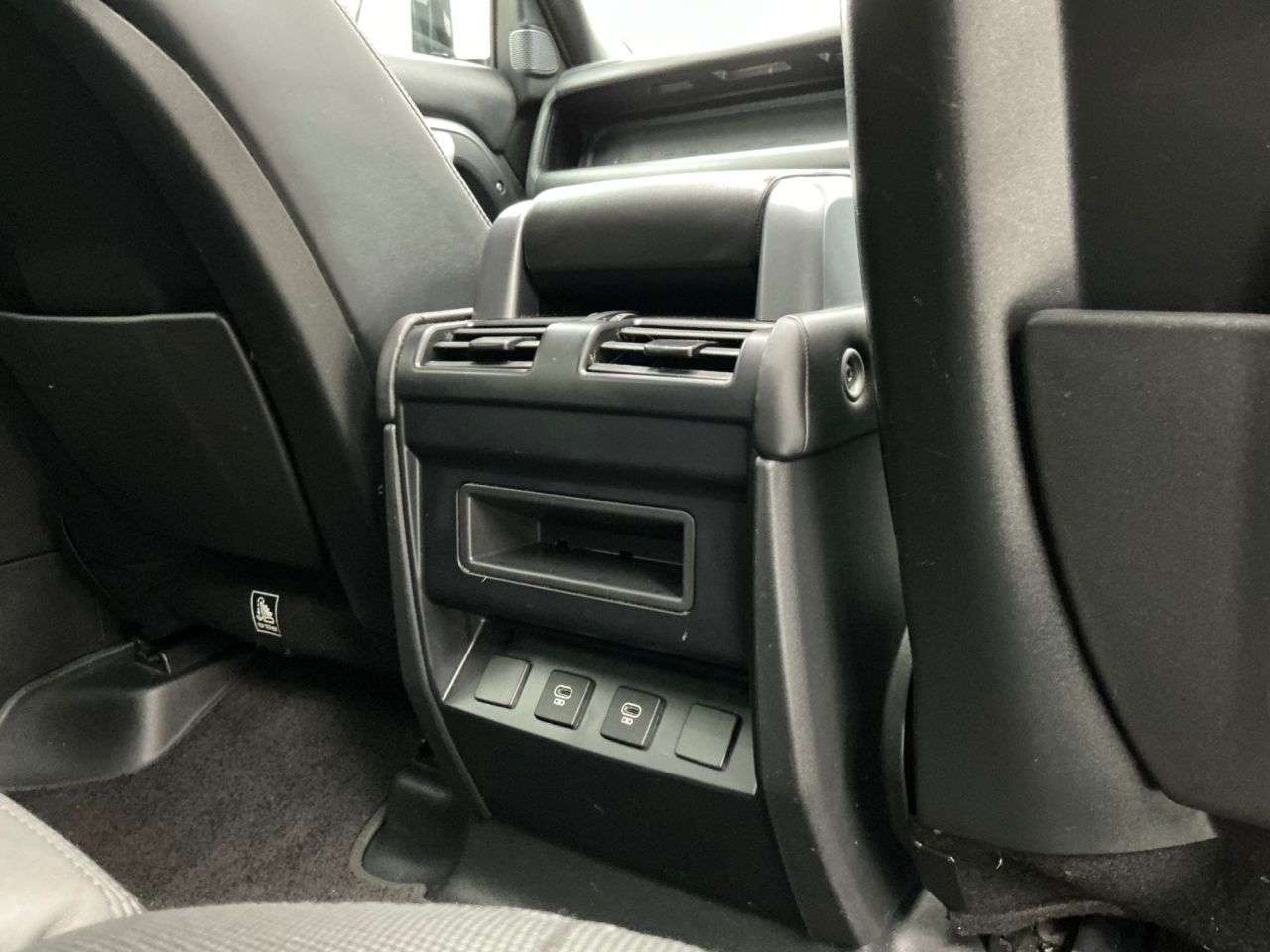 2022 LAND ROVER DEFENDER 110 2022 LAND ROVER DEFENDER 110