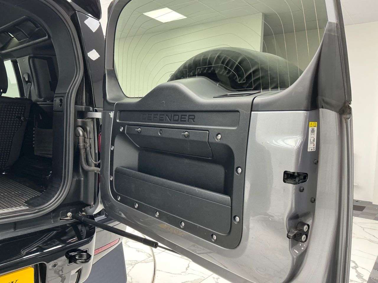 2022 LAND ROVER DEFENDER 110 2022 LAND ROVER DEFENDER 110