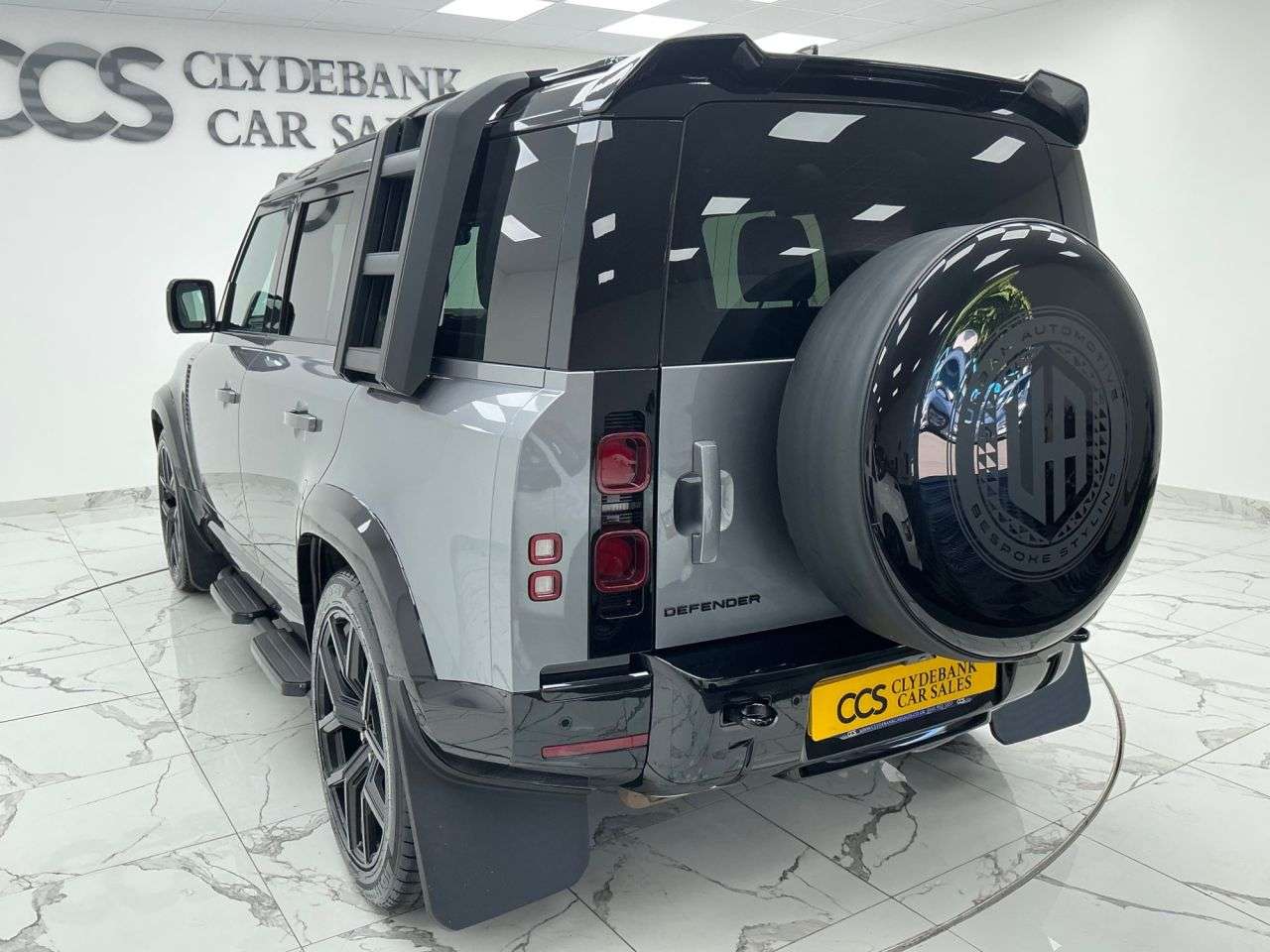 2022 LAND ROVER DEFENDER 110 2022 LAND ROVER DEFENDER 110