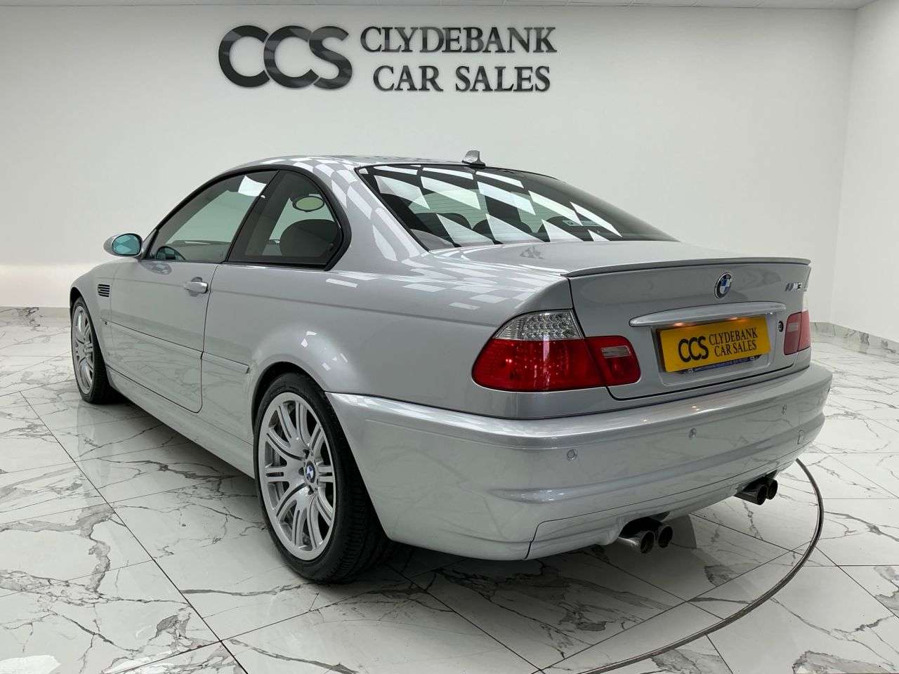 2005 BMW M3 2005 BMW M3