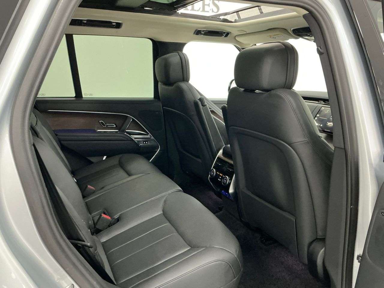 2024 LAND ROVER RANGE ROVER 2024 LAND ROVER RANGE ROVER