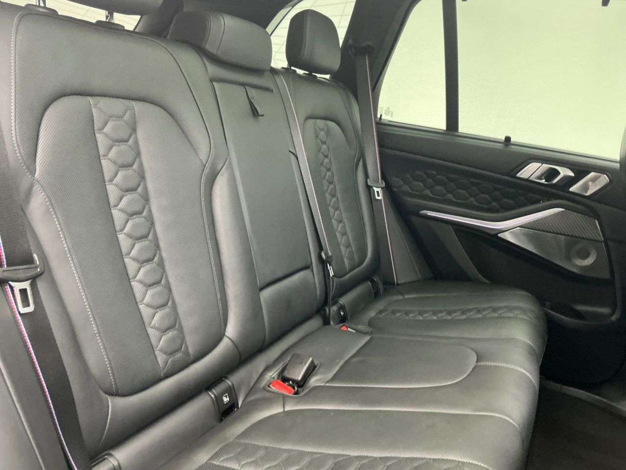 2022 BMW X5 M 2022 BMW X5 M