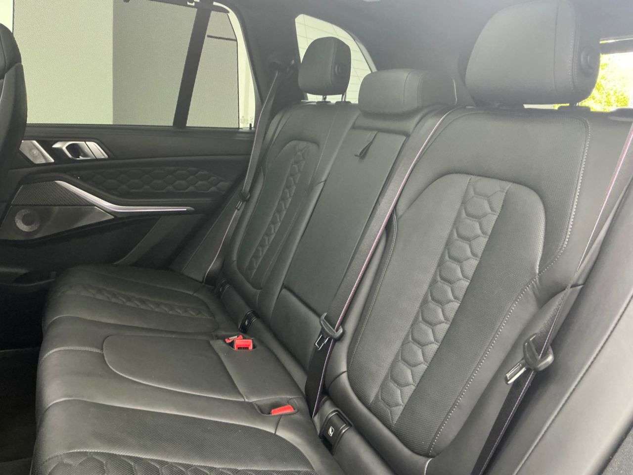 2022 BMW X5 M 2022 BMW X5 M