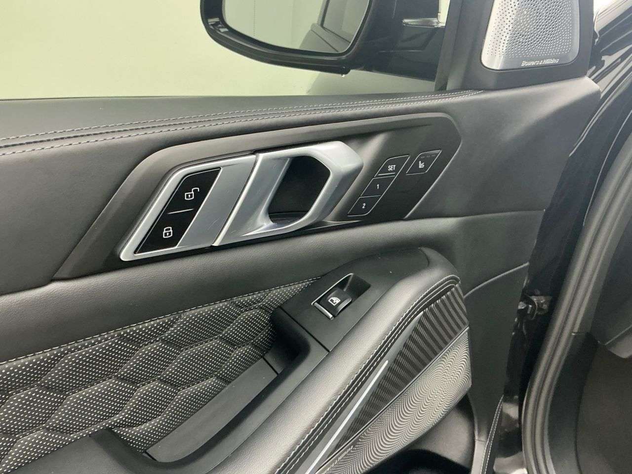 2022 BMW X5 M 2022 BMW X5 M