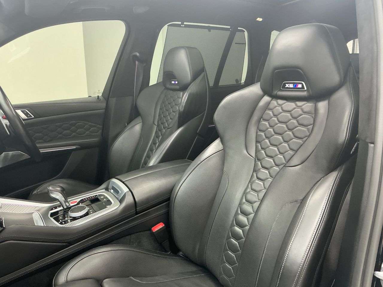 2022 BMW X5 M 2022 BMW X5 M