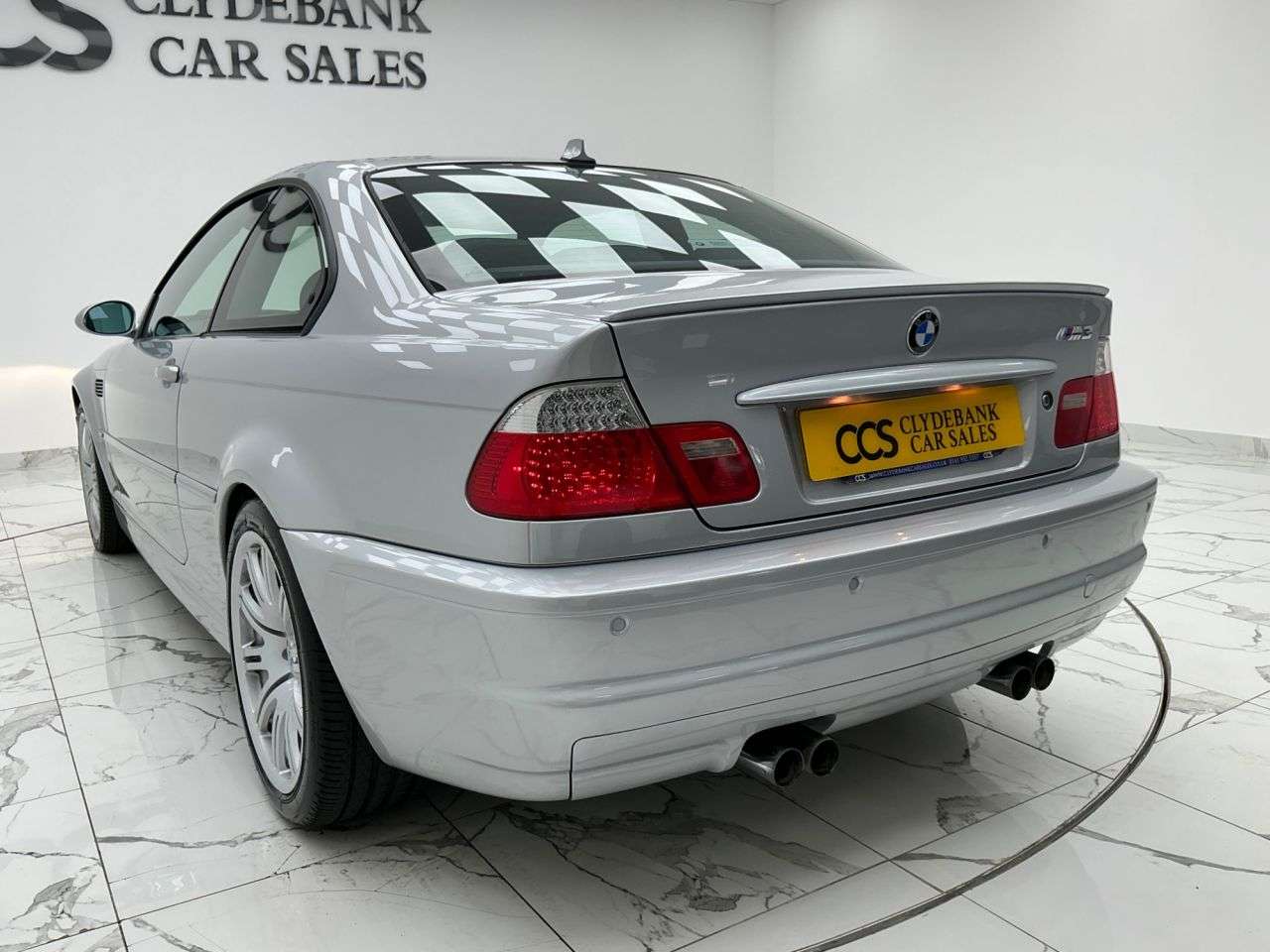 2005 BMW M3 2005 BMW M3