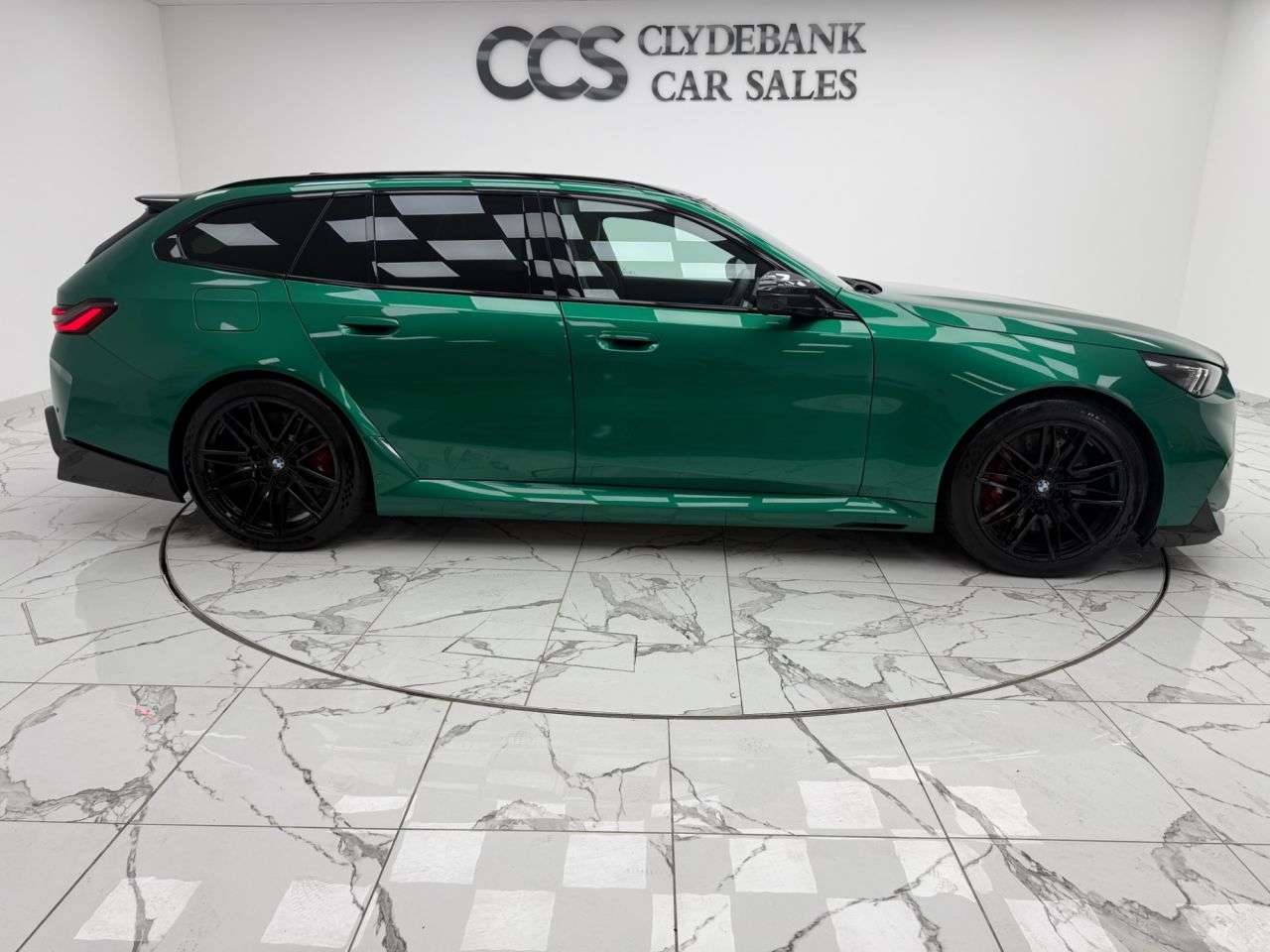 A 2025 BMW M5 4.4 22.1kWh Touring 5dr Petrol Plug-in Hybrid Steptronic xDrive Euro 6 (s/s A 2025 BMW M5 4.4 22.1kWh Touring 5dr Petrol Plug-in Hybrid Steptronic xDrive Euro 6 (s/s