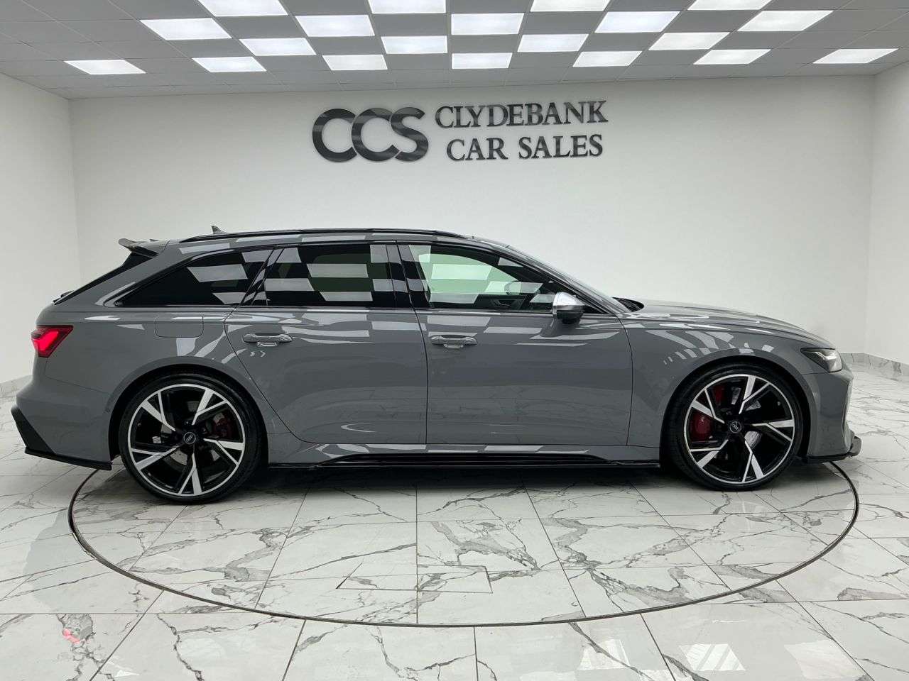 A 2020 AUDI RS6 AVANT 4.0 TFSI V8 Estate 5dr Petrol Tiptronic quattro Euro 6 (s/s) (600 ps) Full A 2020 AUDI RS6 AVANT 4.0 TFSI V8 Estate 5dr Petrol Tiptronic quattro Euro 6 (s/s) (600 ps) Full