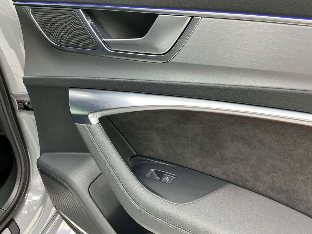 2020 AUDI RS6 AVANT 2020 AUDI RS6 AVANT