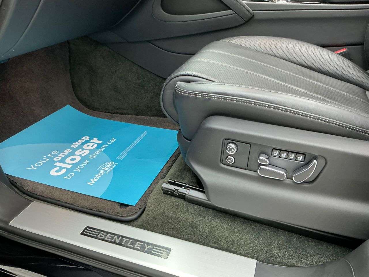 2021 BENTLEY BENTAYGA 2021 BENTLEY BENTAYGA