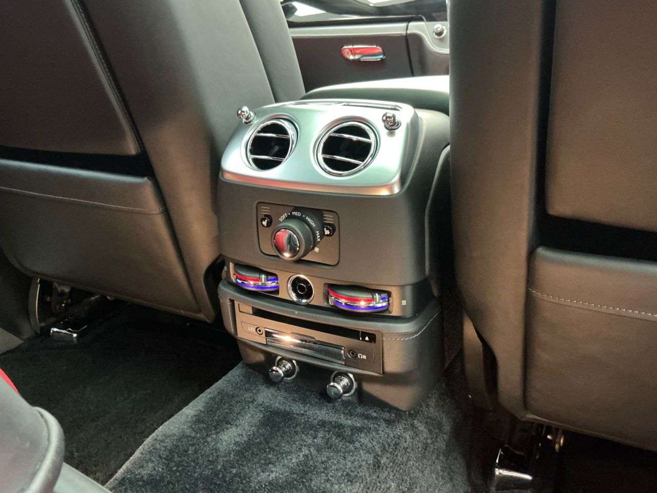2017 ROLLS-ROYCE GHOST 2017 ROLLS-ROYCE GHOST