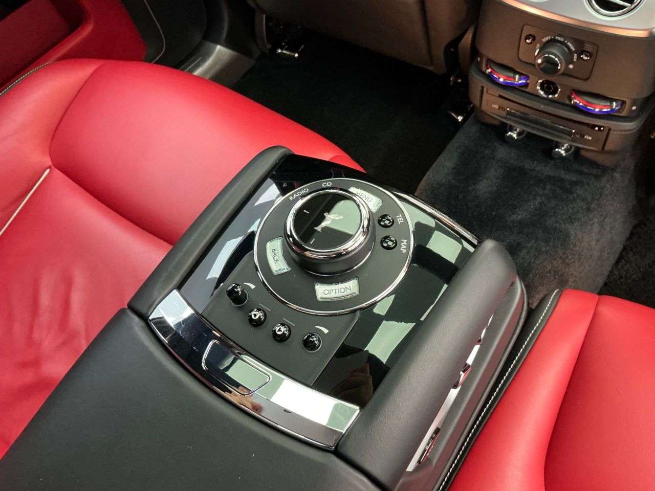 2017 ROLLS-ROYCE GHOST 2017 ROLLS-ROYCE GHOST