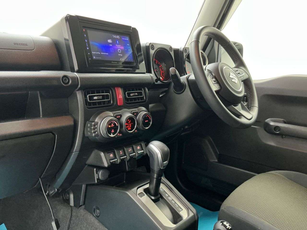 2024 SUZUKI 2024 SUZUKI