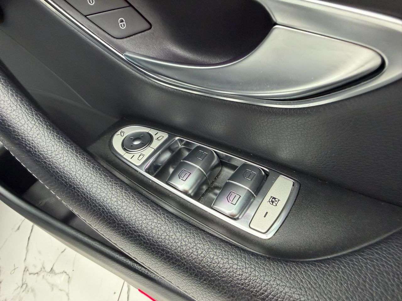 2019 MERCEDES-BENZ E CLASS 2019 MERCEDES-BENZ E CLASS
