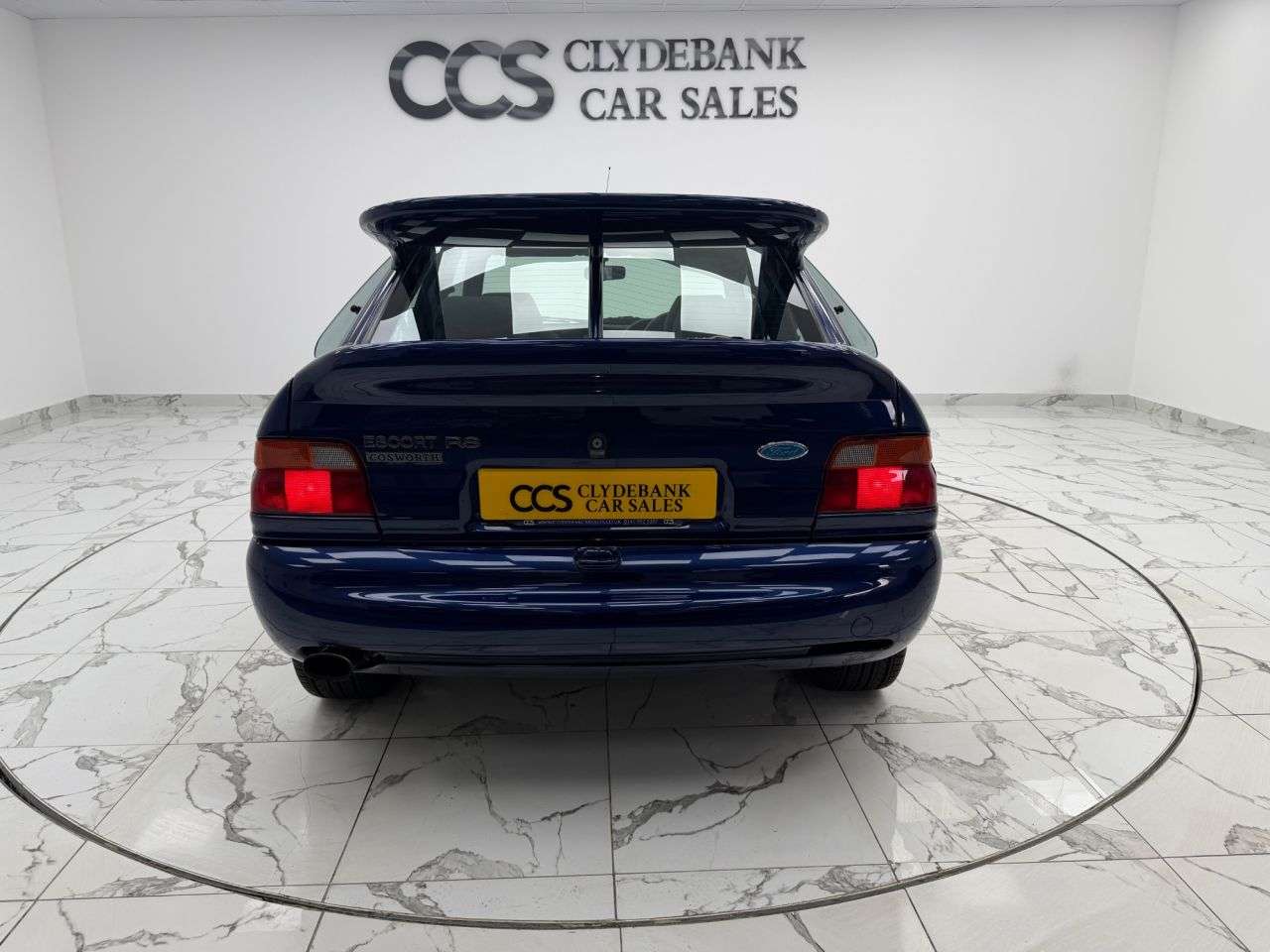 A 1992 FORD ESCORT 2.0 RS COSWORTH 4x4 BIG TURBO 2 keys, Service History A 1992 FORD ESCORT 2.0 RS COSWORTH 4x4 BIG TURBO 2 keys, Service History