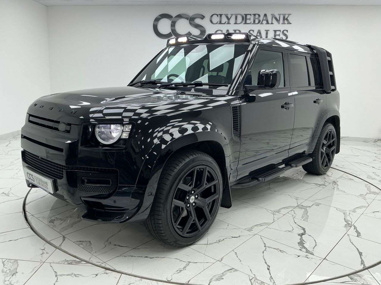 2021 LAND ROVER DEFENDER 110 2021 LAND ROVER DEFENDER 110