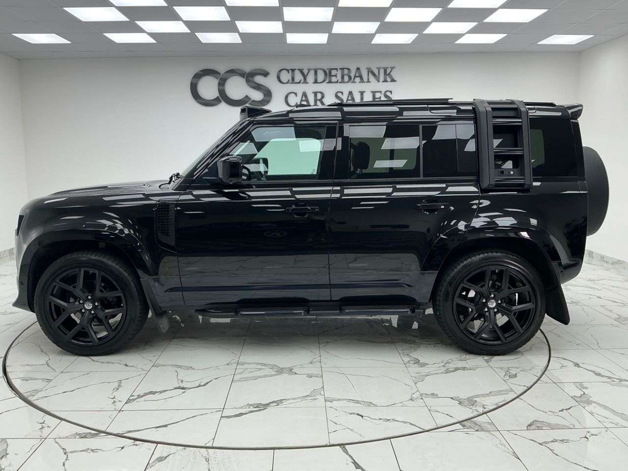 2021 LAND ROVER DEFENDER 110 2021 LAND ROVER DEFENDER 110