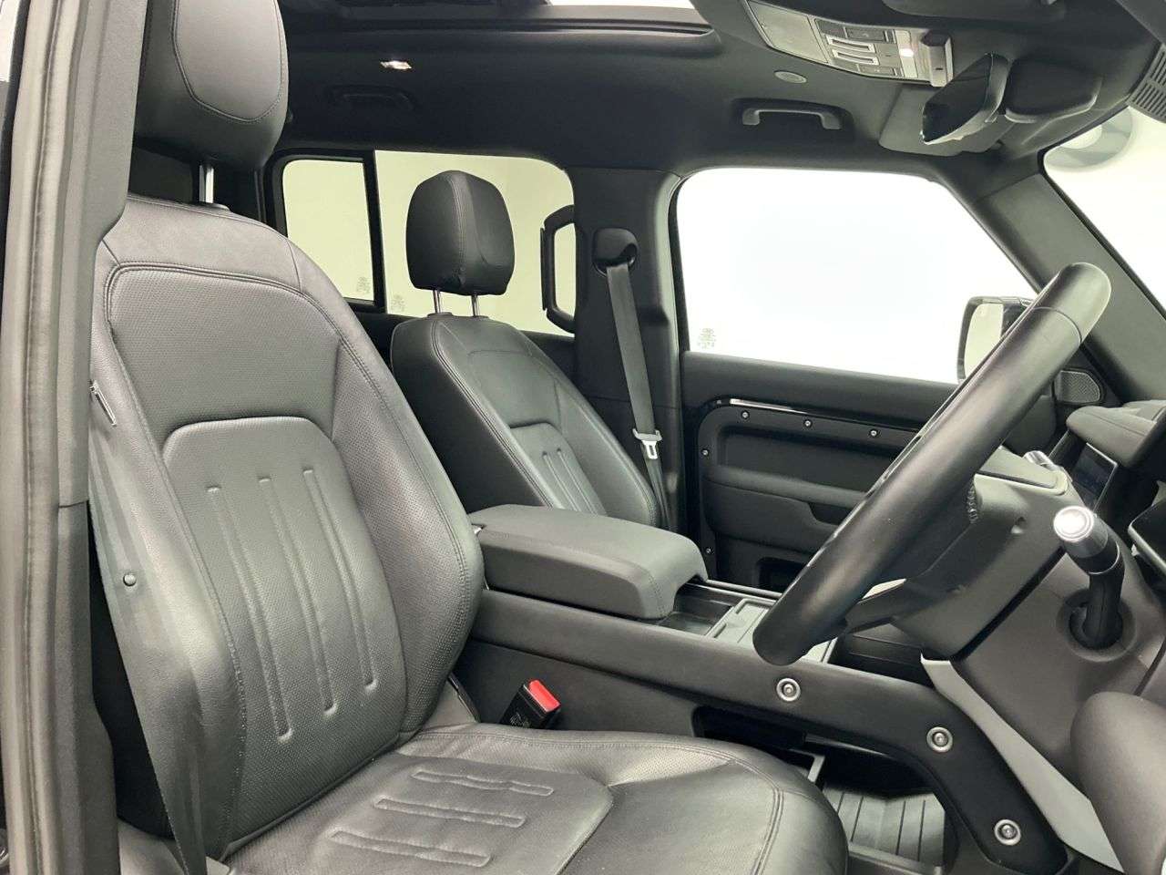 2021 LAND ROVER DEFENDER 110 2021 LAND ROVER DEFENDER 110