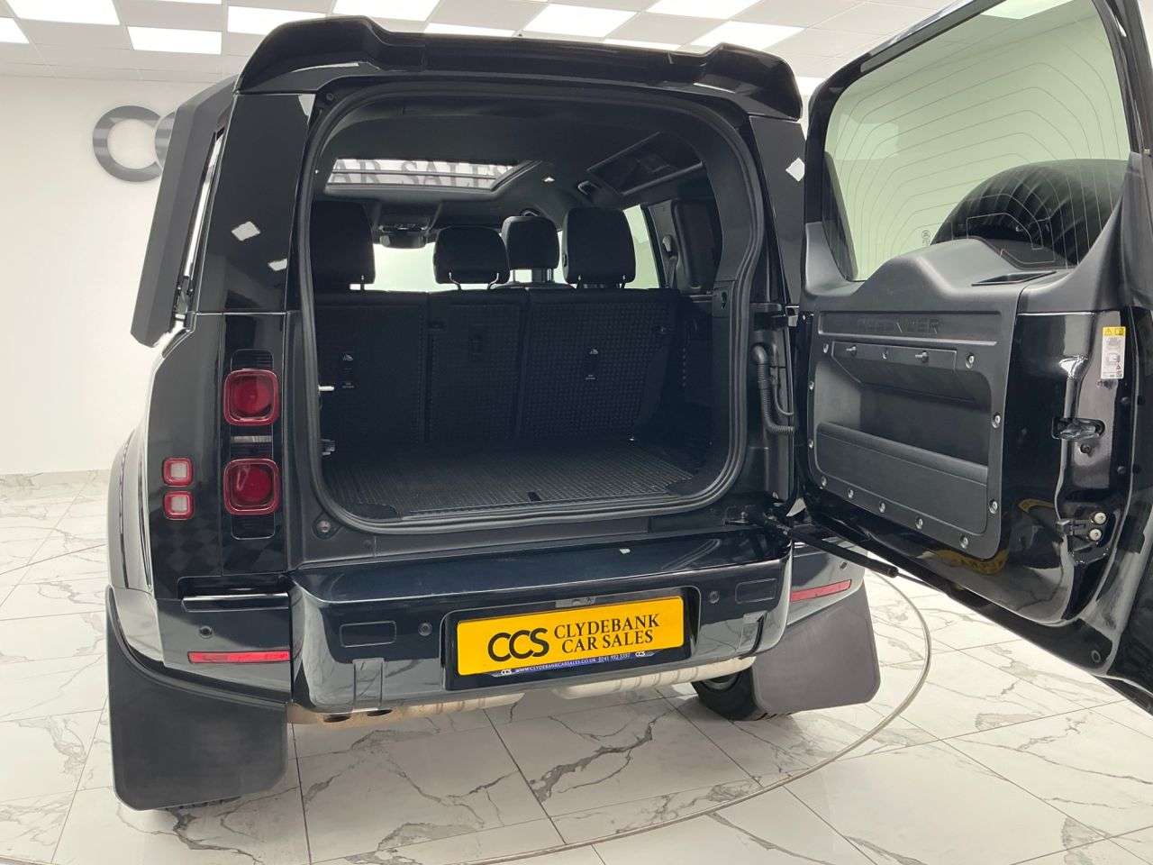 2021 LAND ROVER DEFENDER 110 2021 LAND ROVER DEFENDER 110