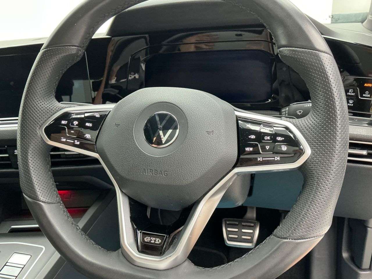 2021 VOLKSWAGEN GOLF 2021 VOLKSWAGEN GOLF