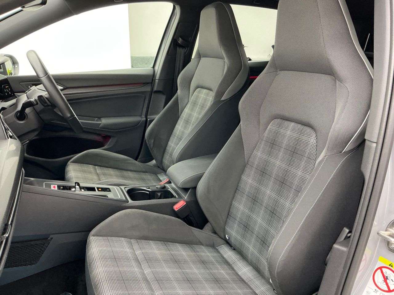 2021 VOLKSWAGEN GOLF 2021 VOLKSWAGEN GOLF