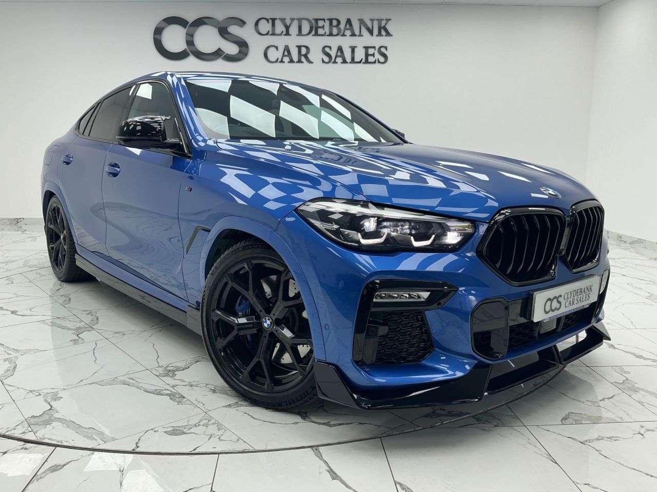 A 2020 BMW X6 3.0 30d M Sport SUV 5dr Diesel Auto xDrive Euro 6 (s/s) (265 ps) A 2020 BMW X6 3.0 30d M Sport SUV 5dr Diesel Auto xDrive Euro 6 (s/s) (265 ps)