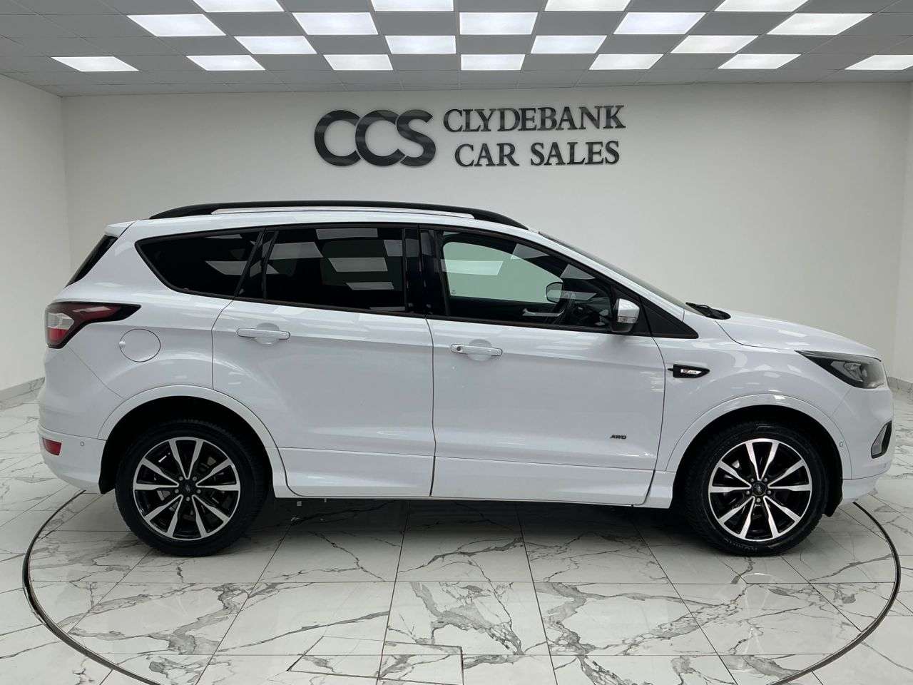 A 2017 FORD KUGA 2.0 TDCi EcoBlue ST-Line SUV 5dr Diesel Manual AWD Euro 6 (s/s) (180 ps) Pa A 2017 FORD KUGA 2.0 TDCi EcoBlue ST-Line SUV 5dr Diesel Manual AWD Euro 6 (s/s) (180 ps) Pa