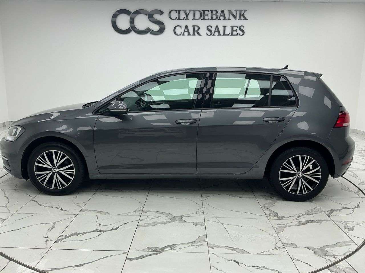 2018 VOLKSWAGEN GOLF 2018 VOLKSWAGEN GOLF