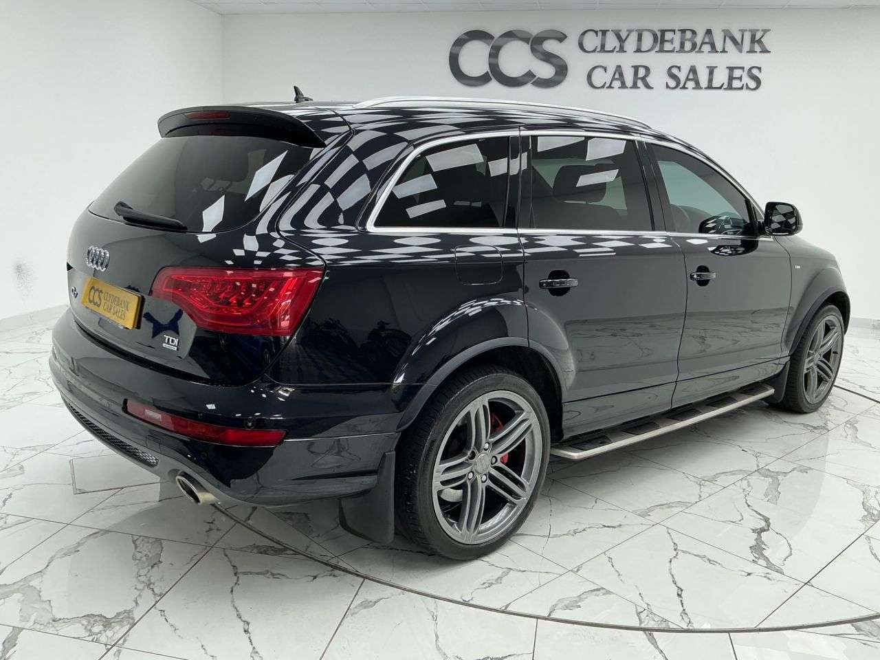 A 2011 AUDI Q7 4.2 TDI V8 S line SUV 5dr Diesel Tiptronic quattro Euro 5 (340 ps) Bose Sou A 2011 AUDI Q7 4.2 TDI V8 S line SUV 5dr Diesel Tiptronic quattro Euro 5 (340 ps) Bose Sou