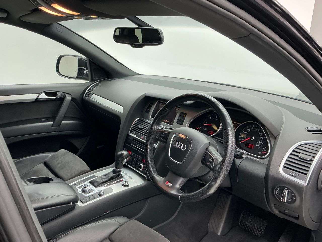 2011 AUDI Q7 2011 AUDI Q7