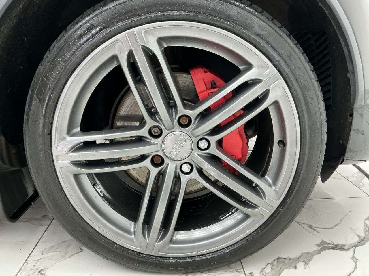 2011 AUDI Q7 2011 AUDI Q7