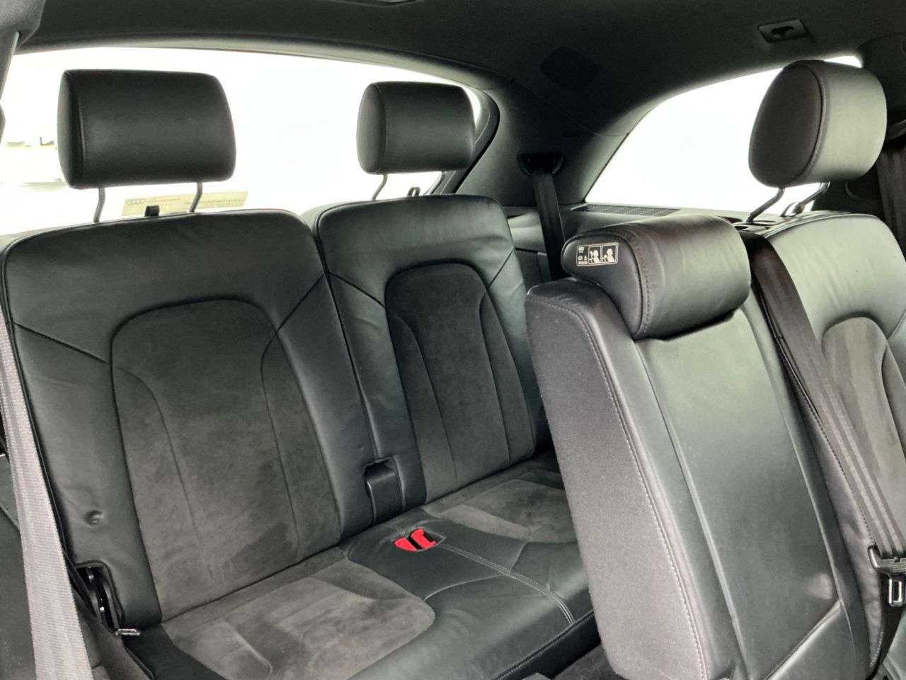 2011 AUDI Q7 2011 AUDI Q7