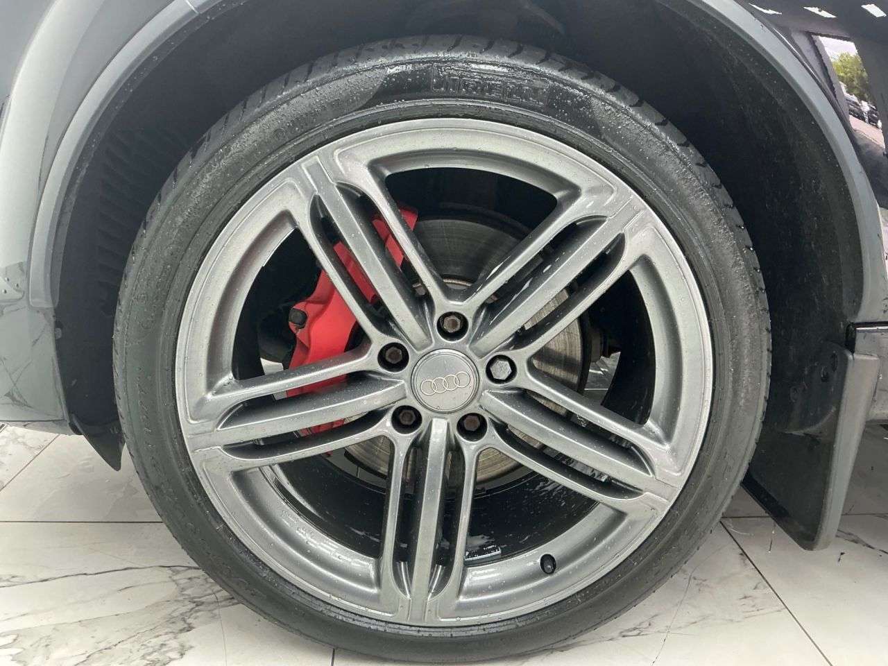 2011 AUDI Q7 2011 AUDI Q7